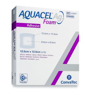 Aquacel Ag Foam Adhesive Medicazione in schiuma di poliuretano con ioni argento