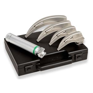 Set laringoscopio Gima Green F.O. LED 2,5 V adulti con 4 lame Mc-Intosh 1-2-3-4