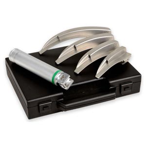 Set laringoscopio Maxlite F.O. LED 3,5 V adulto con 4 lame Mc-Intosh 1-2-3-4