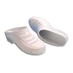 Zuecos blancos - Con orificios - Talla 34