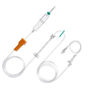 Set infusione Infusomat Space Line per pompe volumetriche B. Braun - con punto d'iniezione